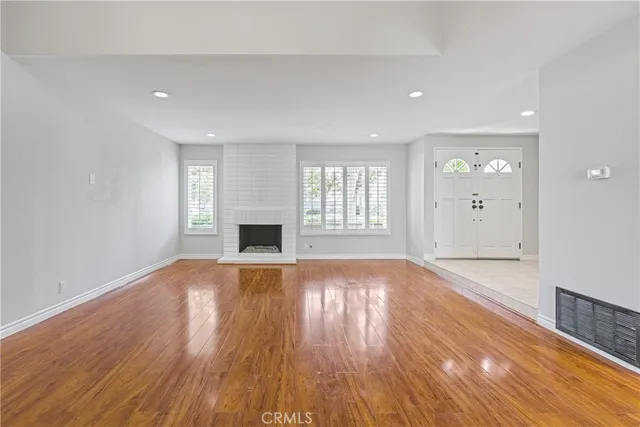 $1,139,000 | 32 Goldenbush, Irvine, CA 92604