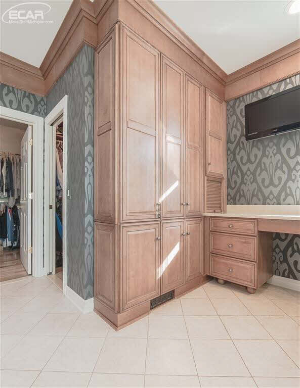 1130 Kings Carriage Road Grand Blanc, MI 48439 - Photo 41 of 92 21404224-40.JPG