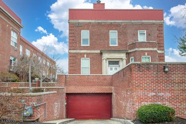 $649,000 | 523 Trinity Place, Westfield, NJ 07090