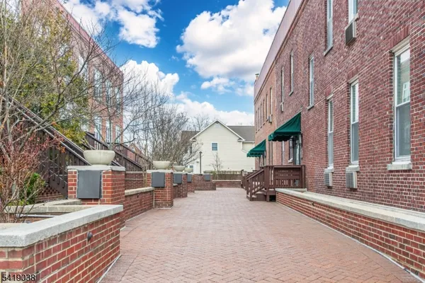 $649,000 | 523 Trinity Place, Westfield, NJ 07090