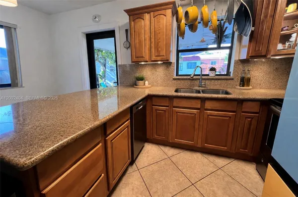 $3,100 | 581 Northwest 185th Street, Miami Gardens, FL 33169