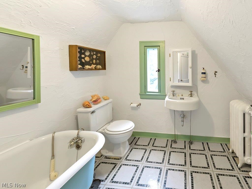 3160 Chadbourne Road Cleveland, OH 44120 - Photo 24 of 34