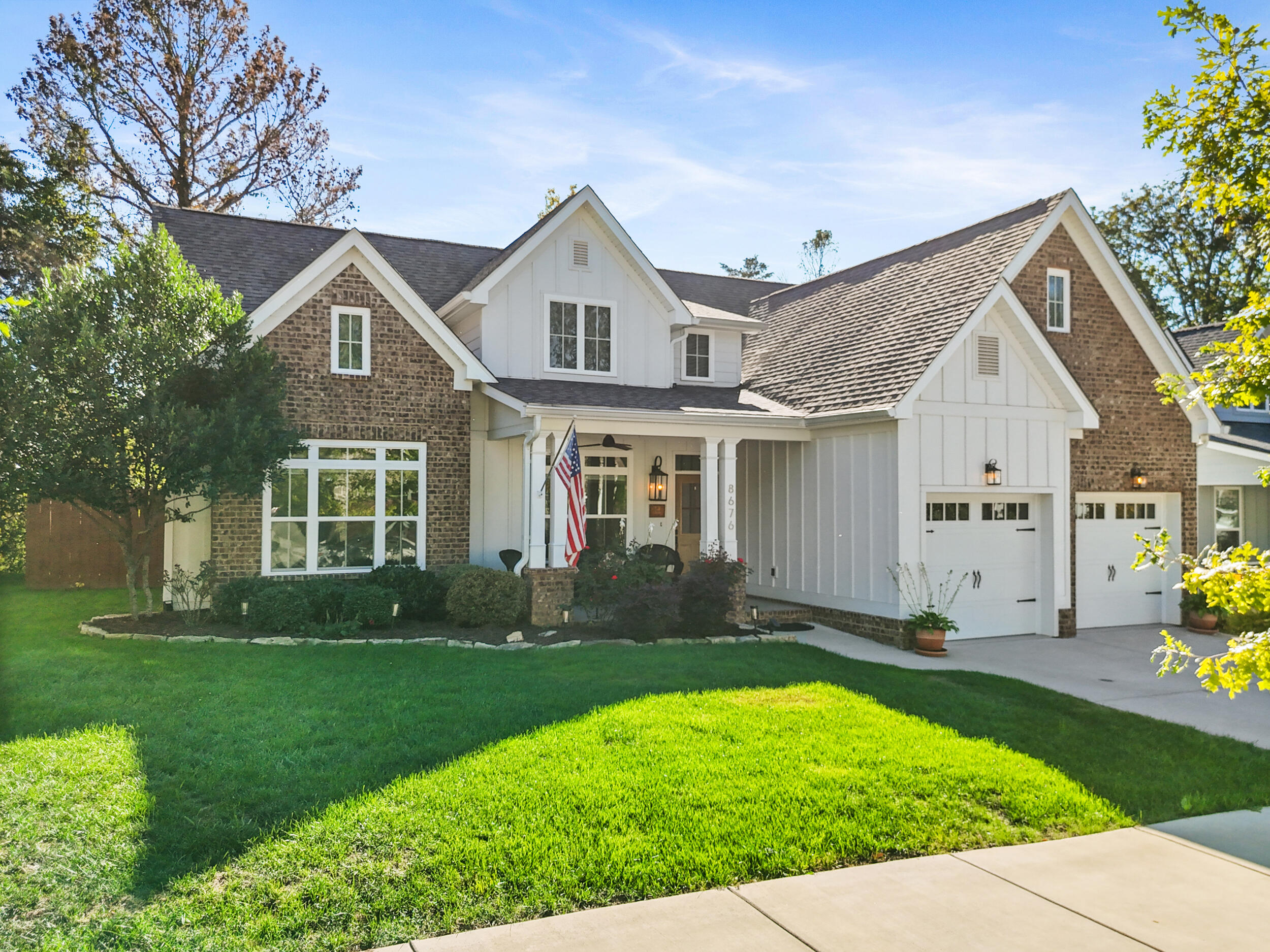 8676 Masons Gate Lane Chattanooga, TN 37421 - Photo 5 of 36 Picture Perfect Entry