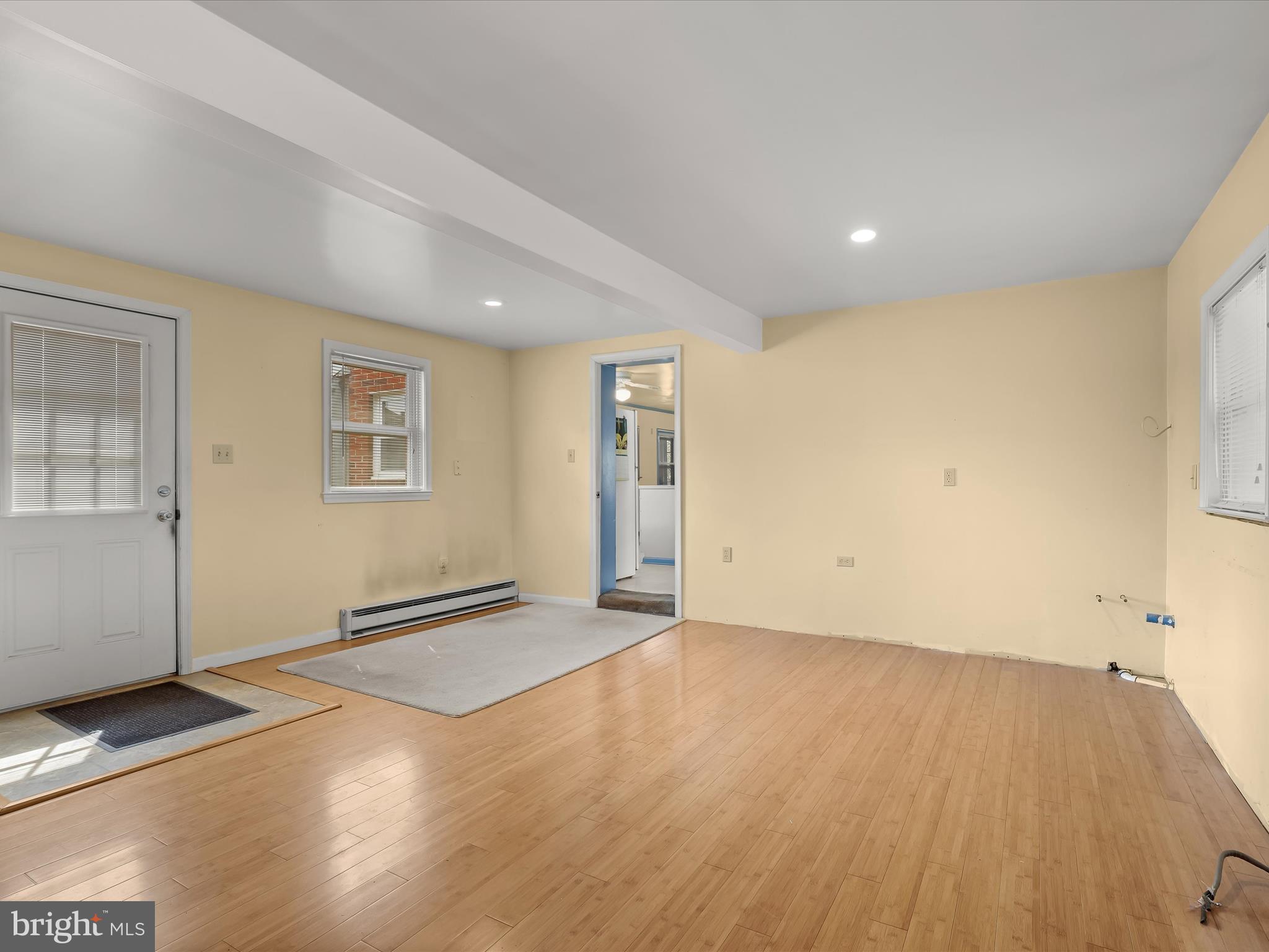 9151 Riverhill Road Laurel, MD 20723 - Photo 22 of 41 an empty room with windows