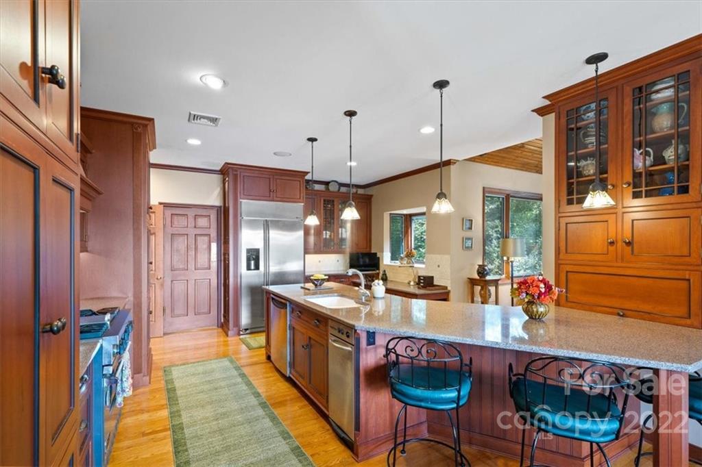 3157 Laurel Ridge Road Northwest Hickory, NC 28601 - Photo 8 of 48 Gallery Image 8