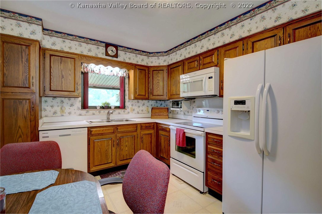 4970 Elk River Road South Elkview, WV 25071 - Photo 14 of 32 Gallery Image 14
