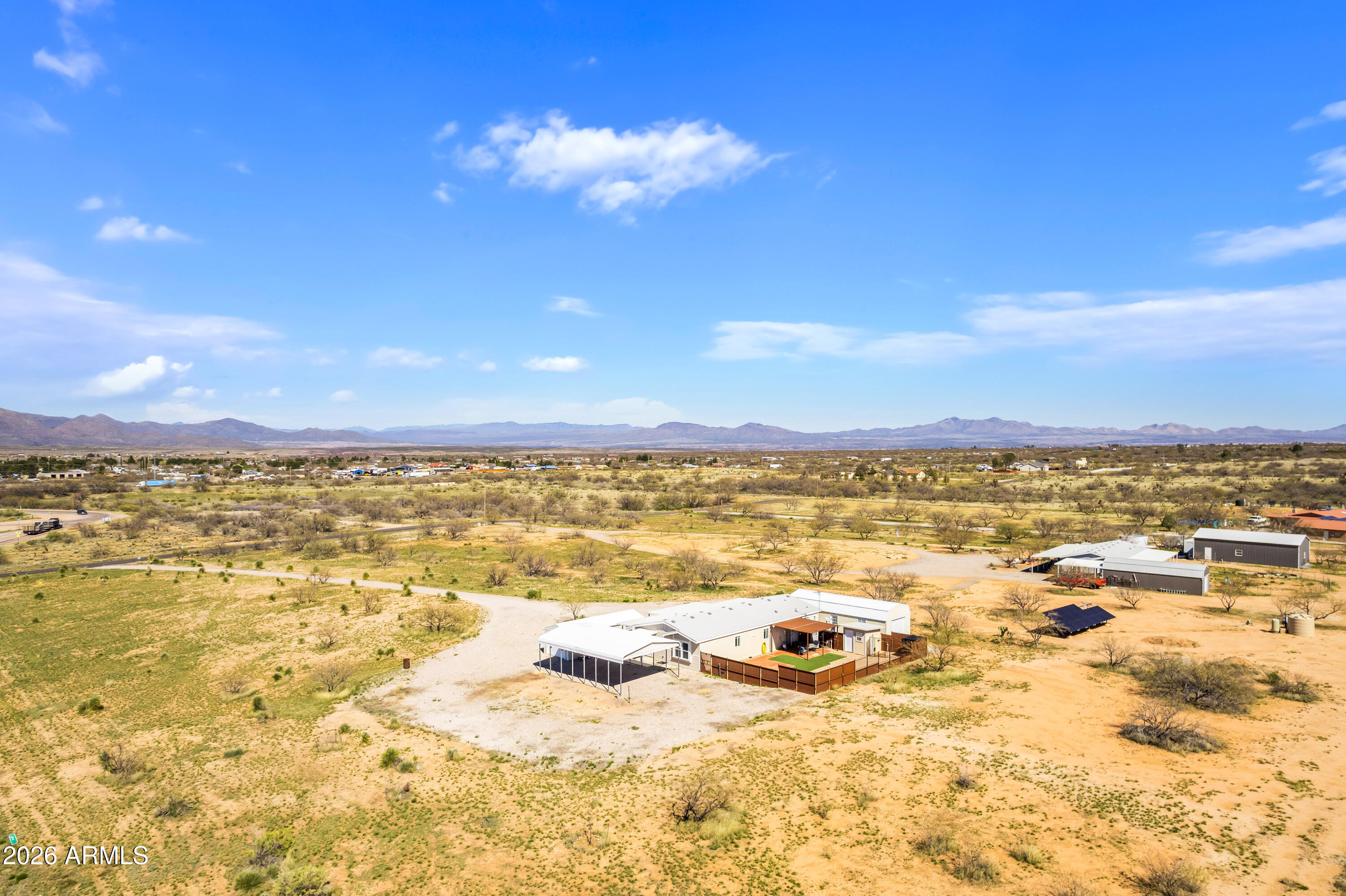 3191 West Williams Road Benson, AZ 85602 - Photo 6 of 46 a view of an ocean and beach