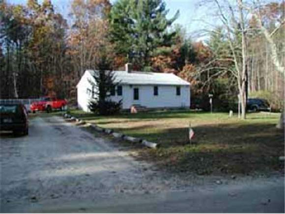 14 Hood Road Brookline, NH 03033 - Photo 1 of 1