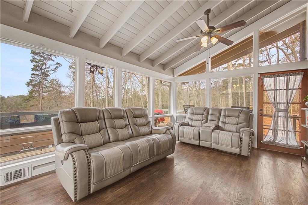 6442 Ford Road Flowery Branch, GA 30542 - Photo 9 of 27