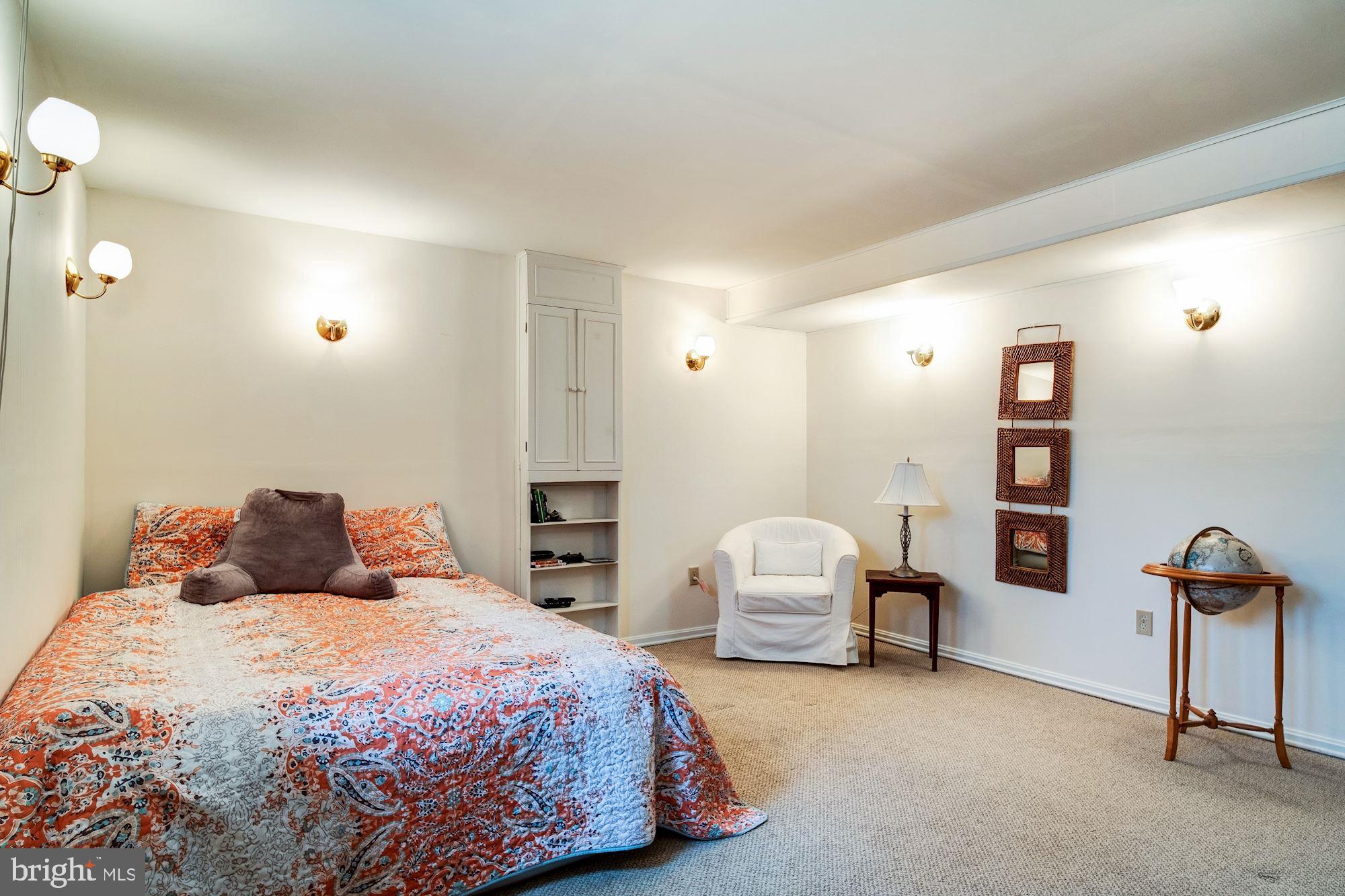 24300 Hanson Road Gaithersburg, MD 20882 - Photo 22 of 29 Gallery Image 22