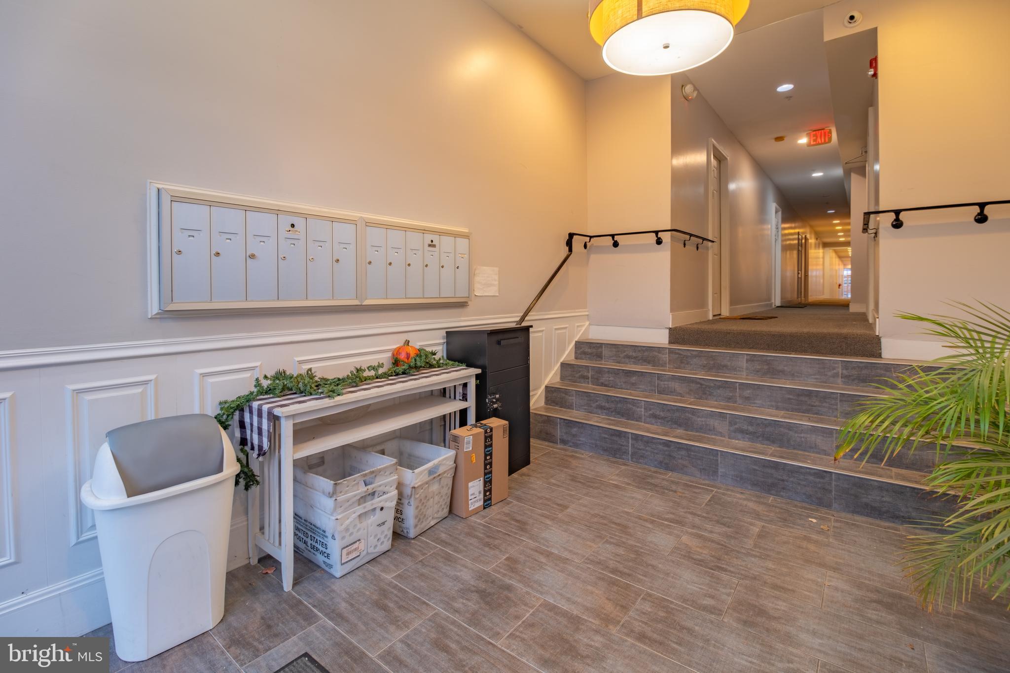 423 18th Street Northeast, Unit 4 Washington, DC 20002 - Photo 5 of 47