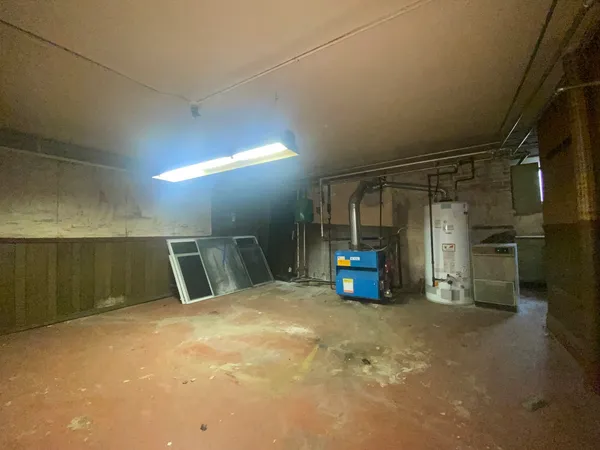a view of a indoor garage