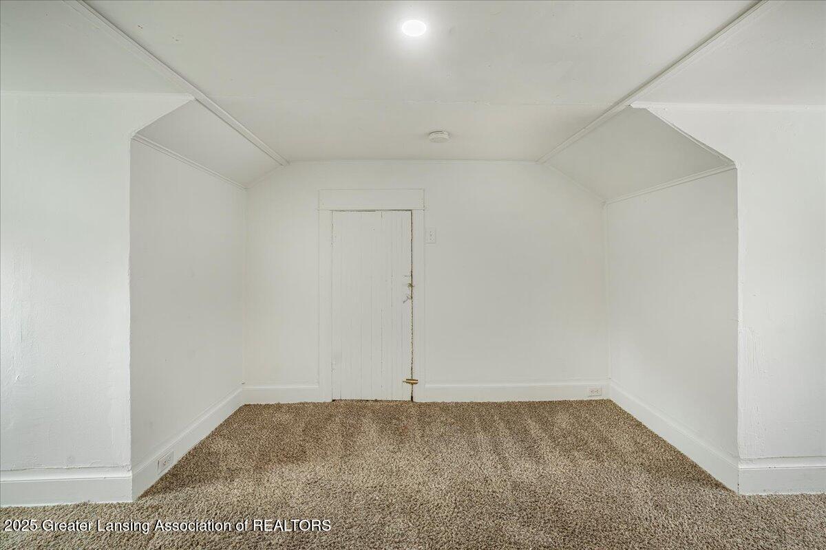 354 East Miller Road Lansing, MI 48911 - Photo 23 of 33 23-TS_364 E Miller_Lansing-08606