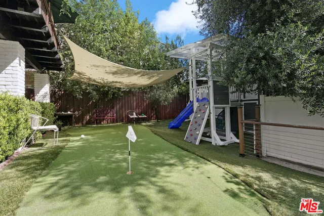 $8,250 | 5527 Columbus Avenue, Sherman Oaks, CA 91411