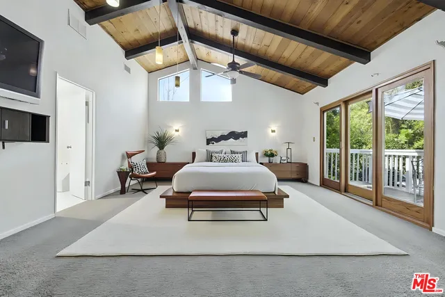 a view of a hallway with entryway