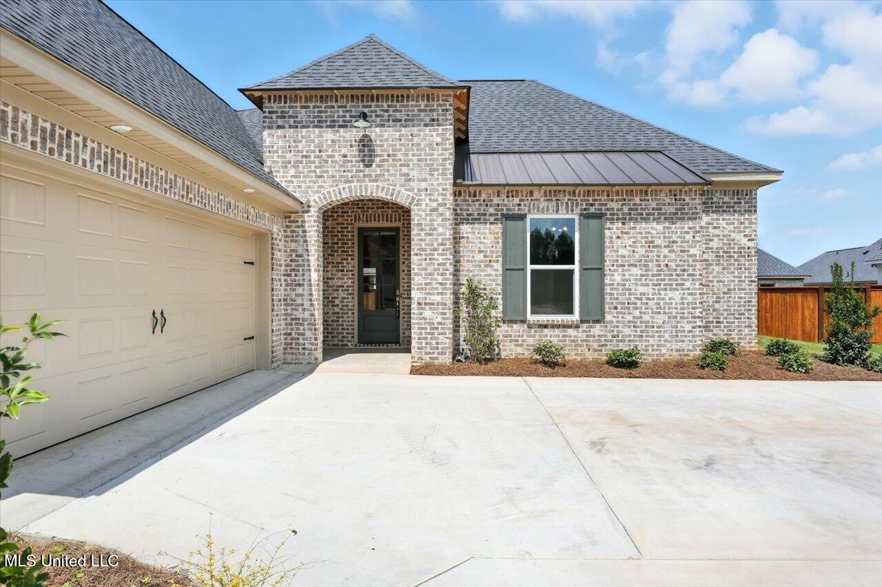 913 Brunswick Court Flowood, MS 39232 - Photo 3 of 54 03-913 Brunswick Ct