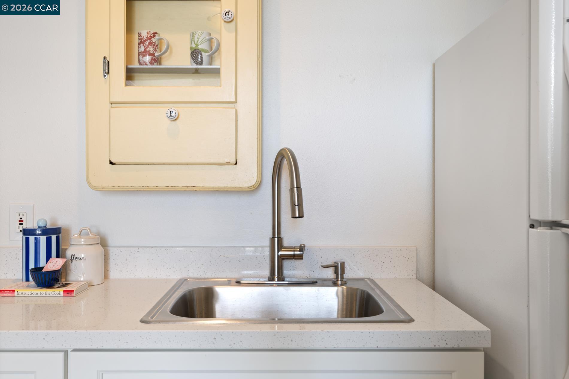 730 29th Street, Unit 10 Oakland, CA 94609 - Photo 9 of 18