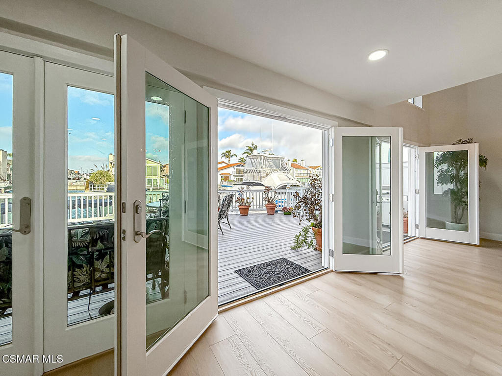 2014 Peninsula Road Oxnard, CA 93035 - Photo 27 of 76