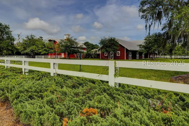 $1,295,000 | 1 Greeters Lane, Okatie, SC 29909