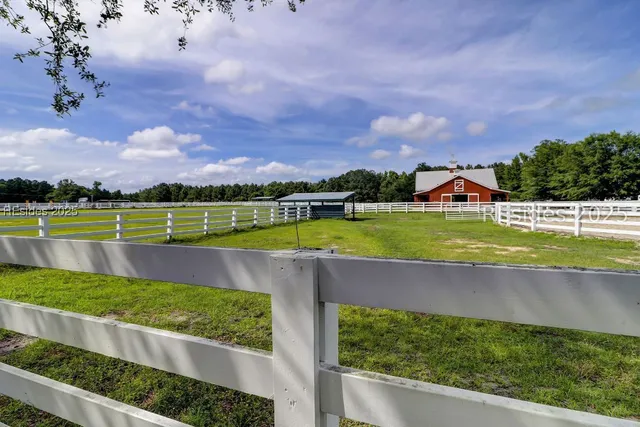 $1,295,000 | 1 Greeters Lane, Okatie, SC 29909