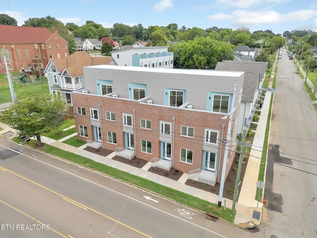 $319,900 | 1602 North Central Street, Unit 103, Knoxville, TN 37917