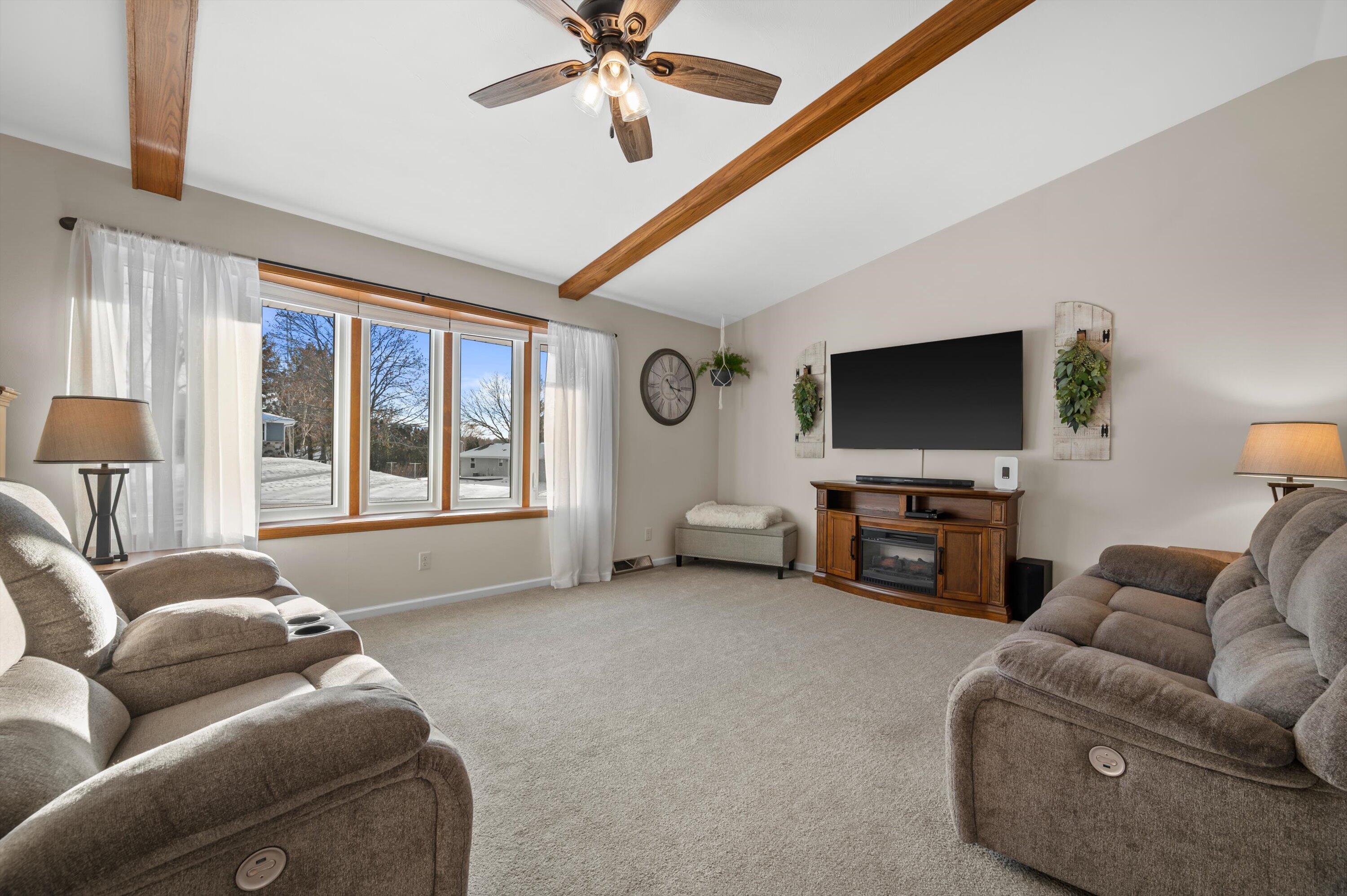 202 Highland Avenue Fort Atkinson, WI 53538 - Photo 12 of 26 05-DSC7903