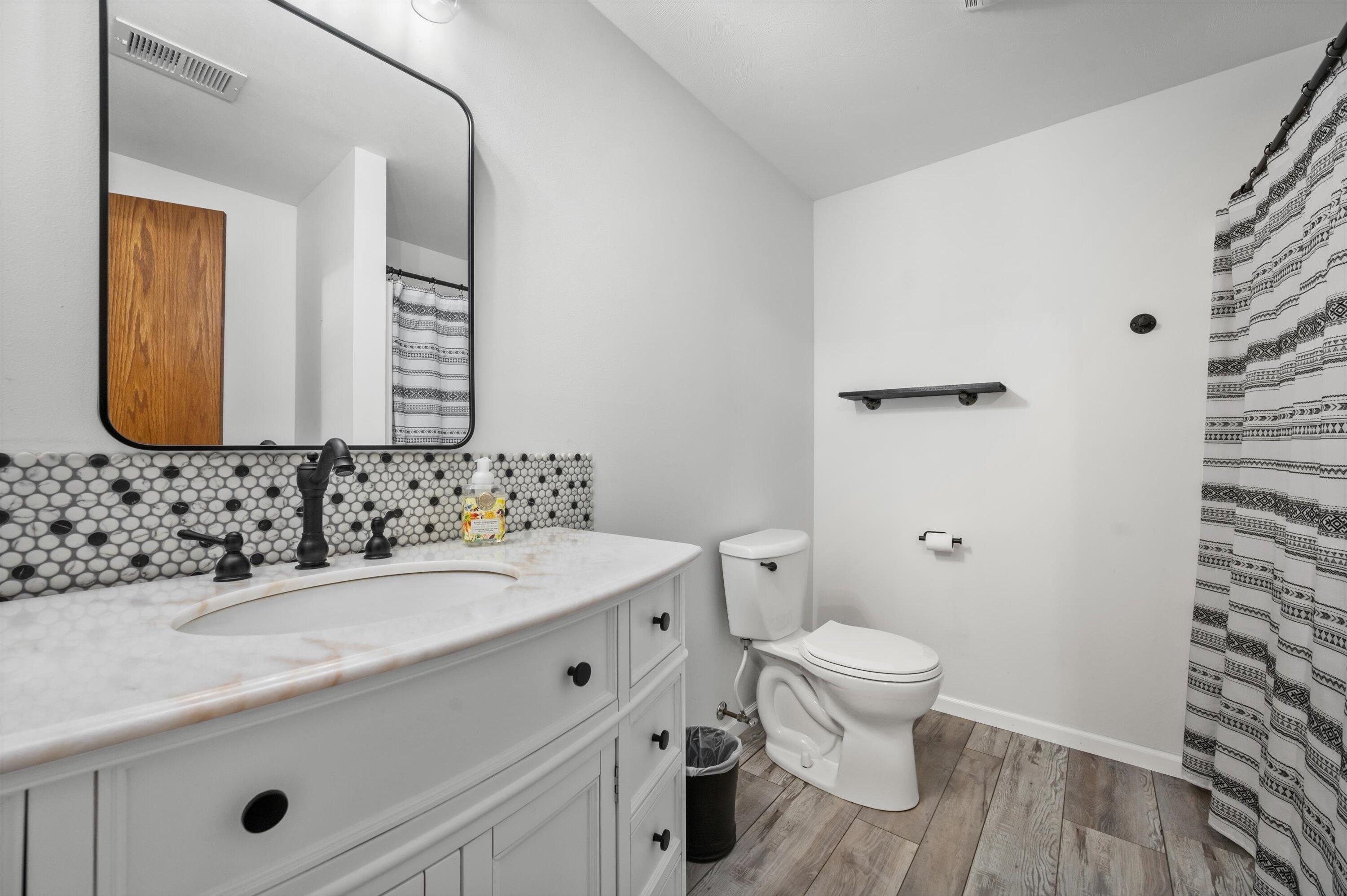 202 Highland Avenue Fort Atkinson, WI 53538 - Photo 8 of 26 24-DSC7975