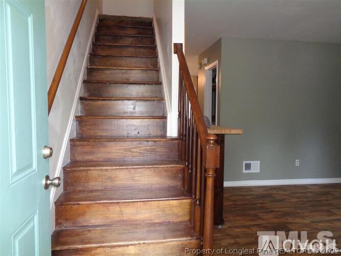 930 Jason Court Cary, NC 27511 - Photo 3 of 4 a view of entryway