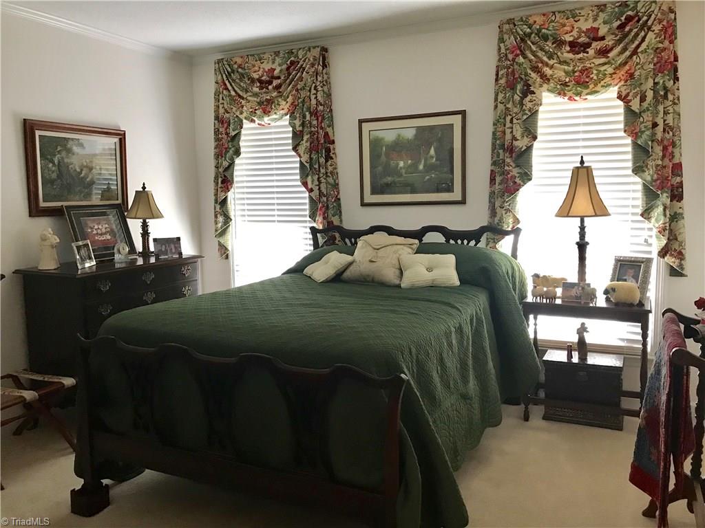 185 Waddington Road Clemmons, NC 27012 - Photo 14 of 25 Second bedroom