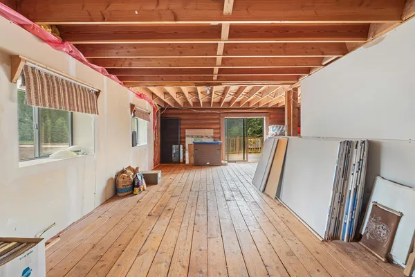 $384,000 | 23731 Highway 31, Metaline Falls, WA 99153