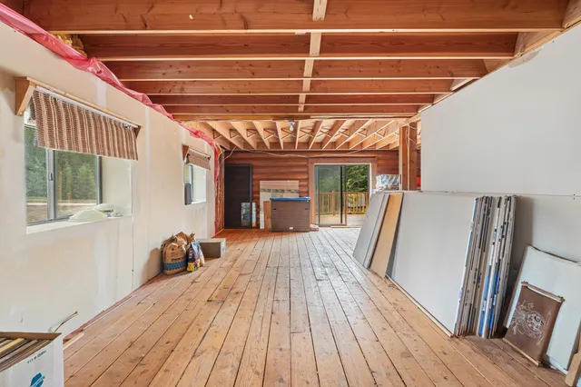 $389,000 | 23731 Highway 31, Metaline Falls, WA 99153