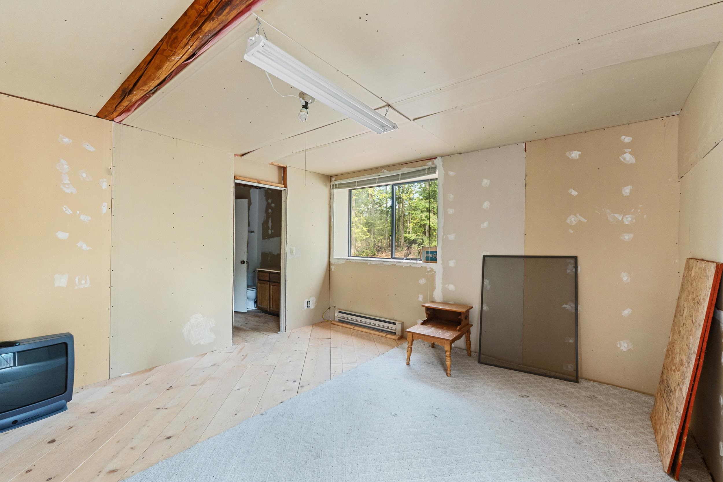 23731 Highway 31 Metaline Falls, WA 99153 - Photo 19 of 48