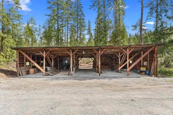 $384,000 | 23731 Highway 31, Metaline Falls, WA 99153
