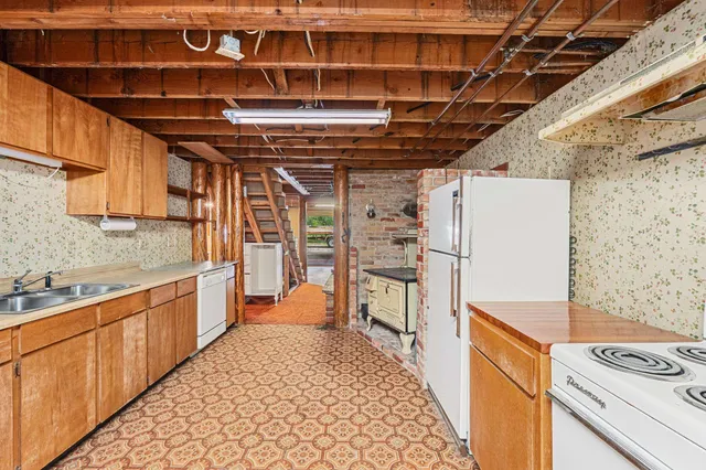 $389,000 | 23731 Highway 31, Metaline Falls, WA 99153