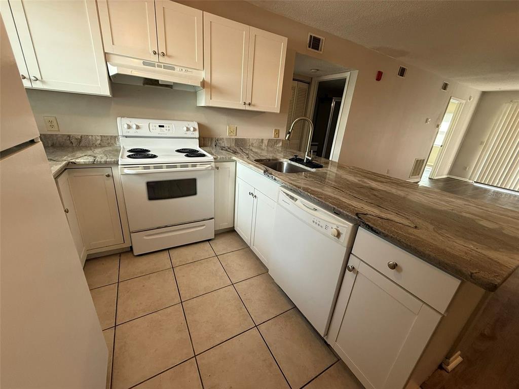 26485 Rampart Boulevard, Unit D1 Punta Gorda, FL 33983 - Photo 6 of 13