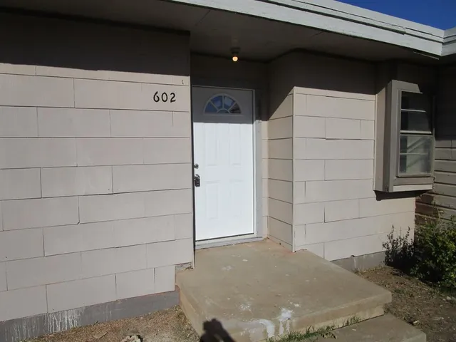 $59,000 | 602 East Texas Street, Crowell, TX 79227