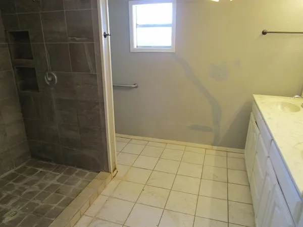 $59,000 | 602 East Texas Street, Crowell, TX 79227