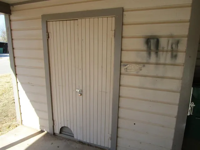 $59,000 | 602 East Texas Street, Crowell, TX 79227