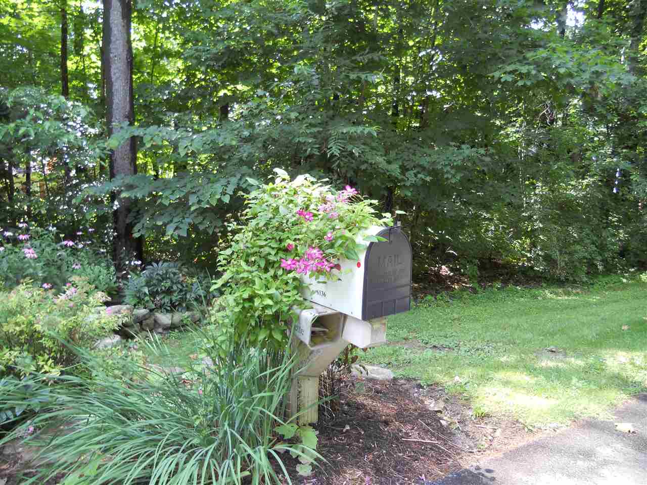6136 Devils Hollow Road Fort Wayne, IN 46814 - Photo 33 of 35