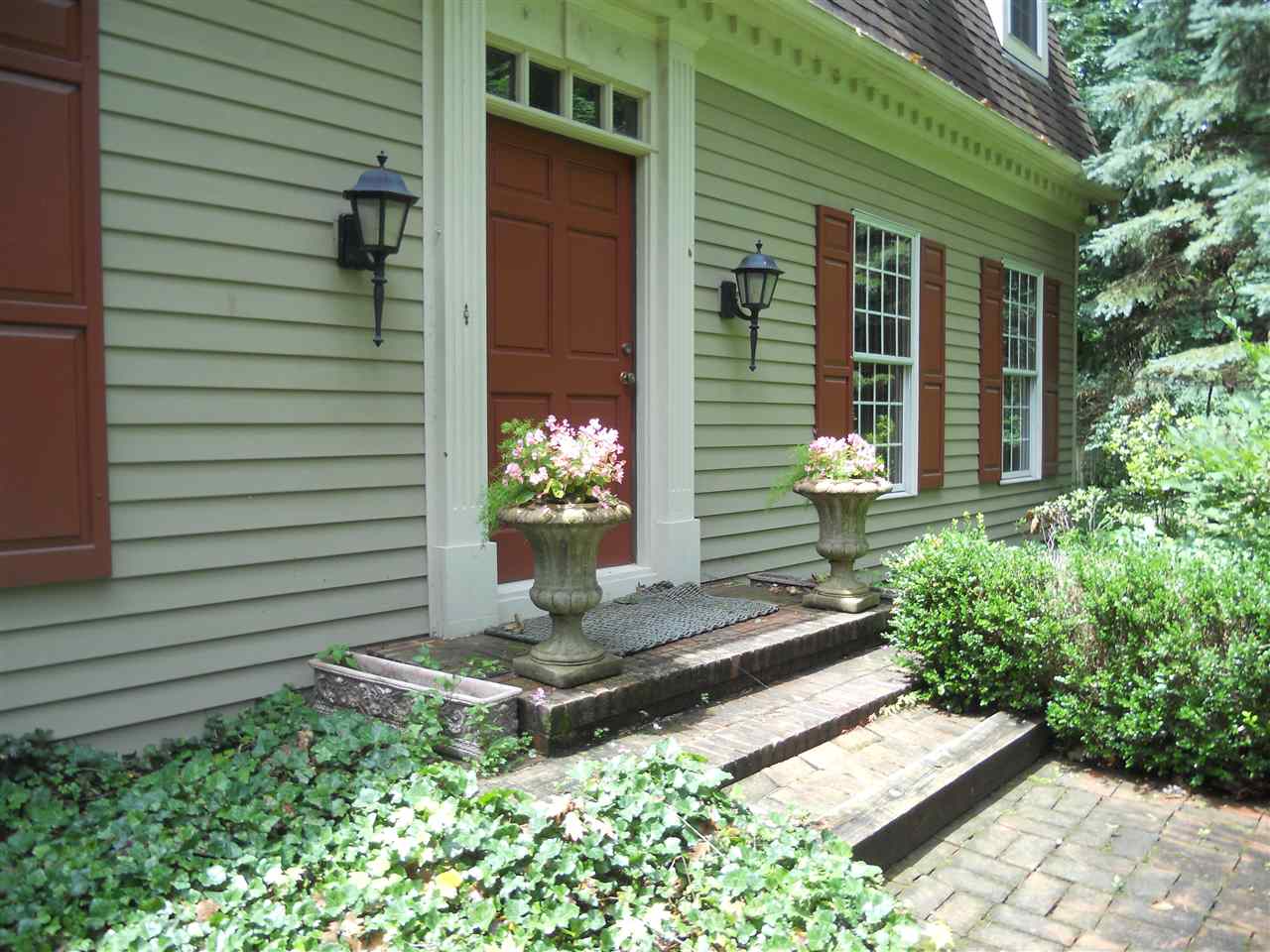 6136 Devils Hollow Road Fort Wayne, IN 46814 - Photo 5 of 35