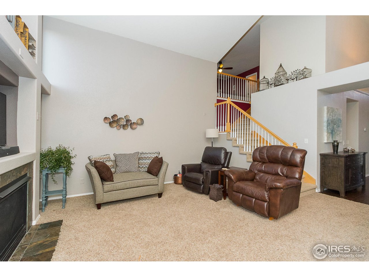 1409 Reeves Drive Fort Collins, CO 80526 - Photo 4 of 21 Living Room