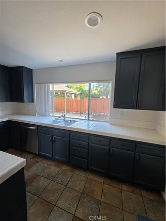 $3,800 | 31939 Monique Circle, Temecula, CA 92591