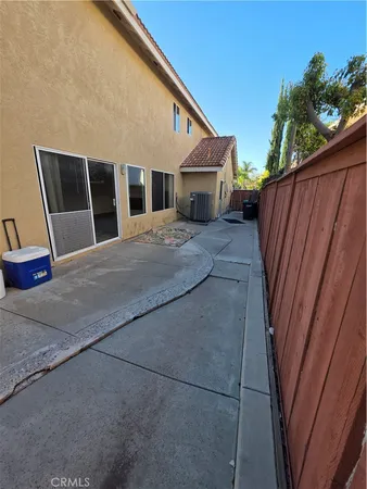 $3,800 | 31939 Monique Circle, Temecula, CA 92591
