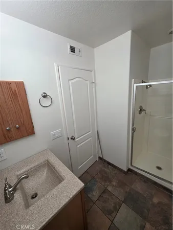 $3,800 | 31939 Monique Circle, Temecula, CA 92591