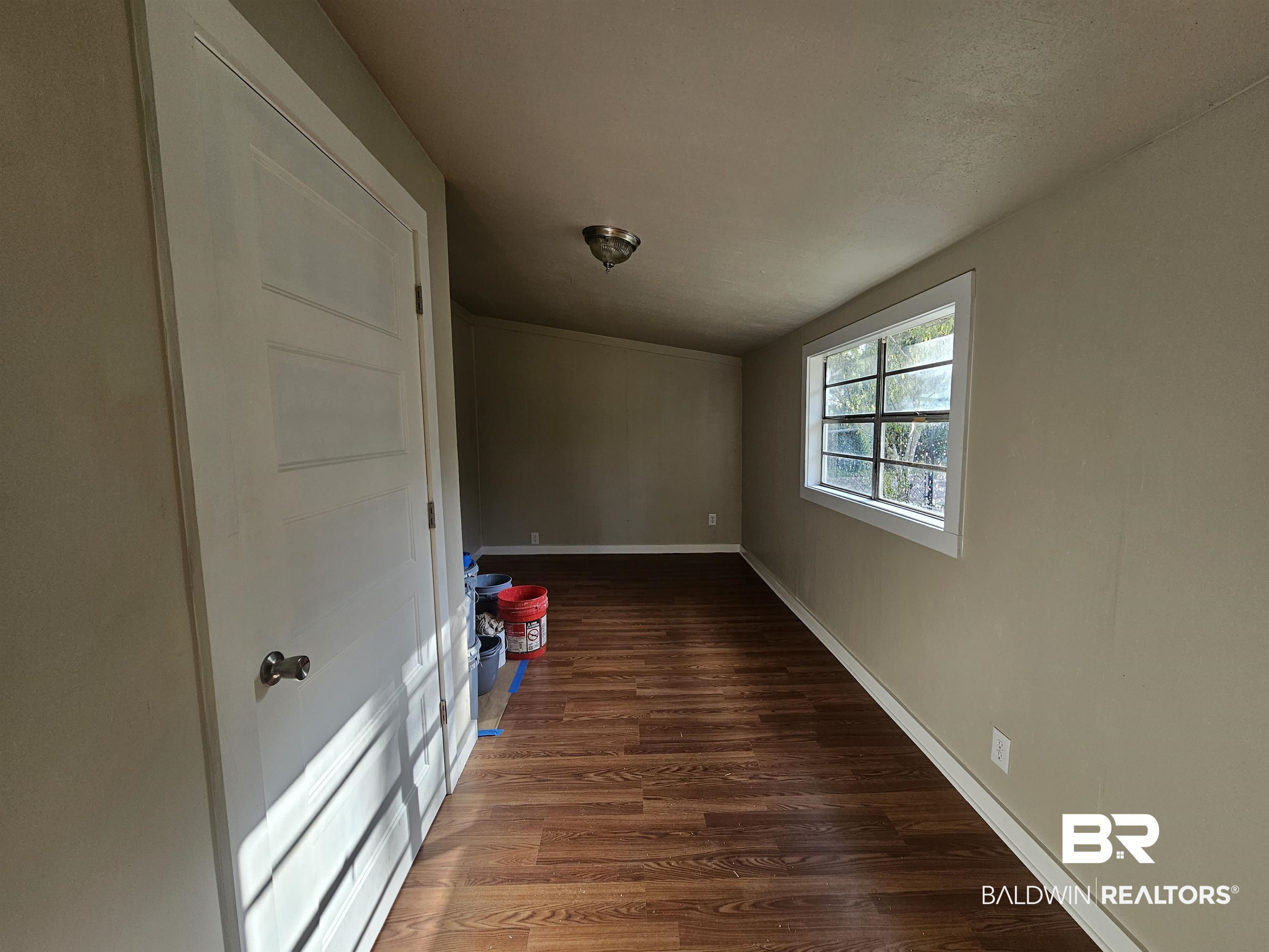 17 Ryan Street Mobile, AL 36611 - Photo 3 of 13