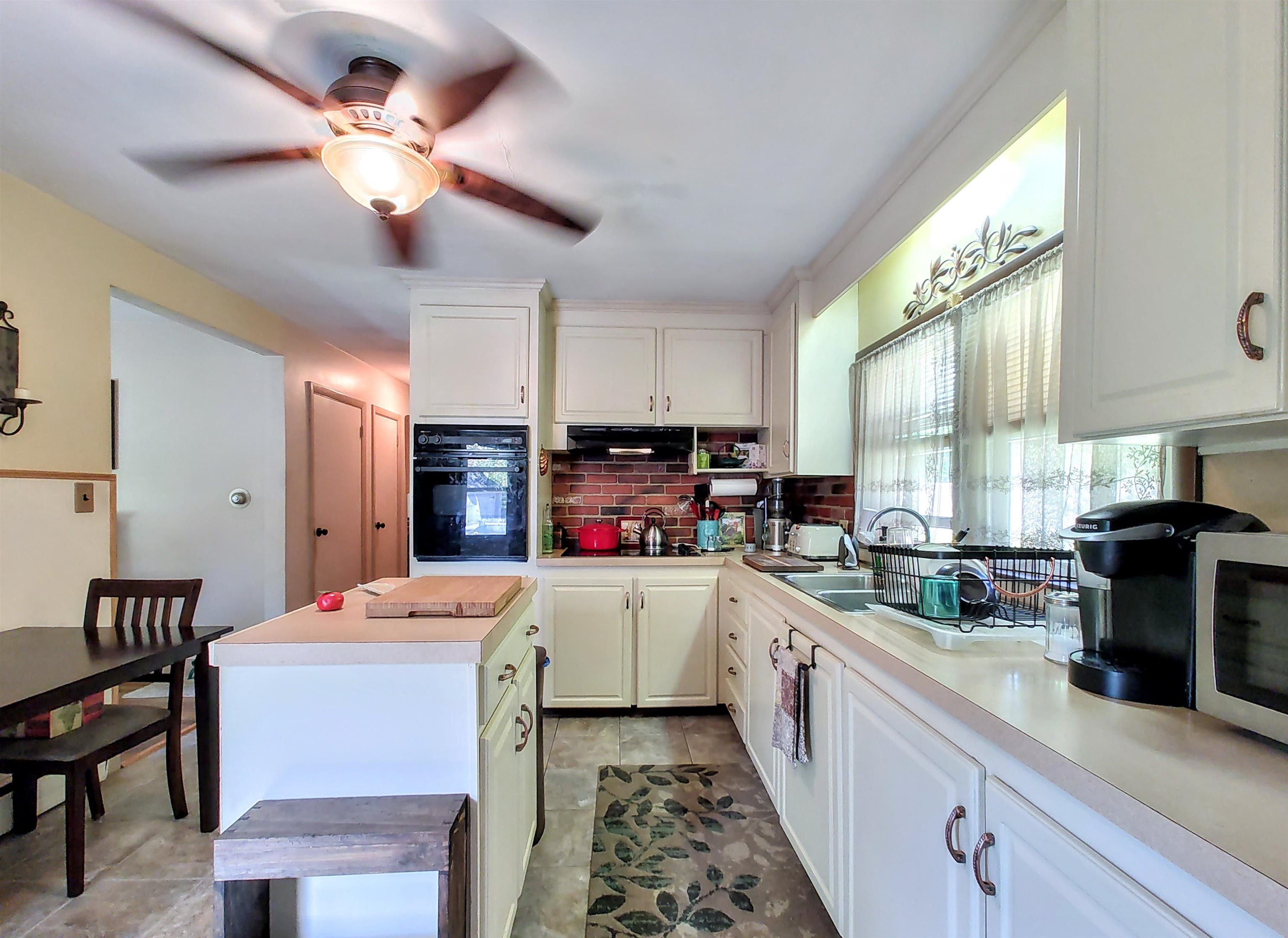 187 Old Rochester Road Somersworth, NH 03878 - Photo 4 of 42