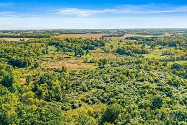 $2,400,000 | 19119 Queen, Culver, IN 46511