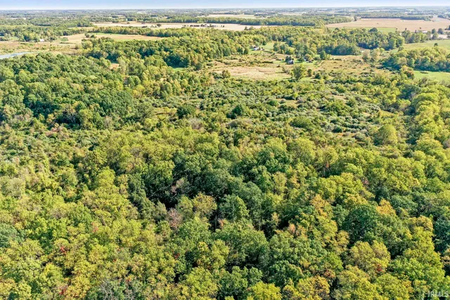 $2,400,000 | 19119 Queen, Culver, IN 46511