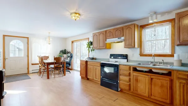 $295,000 | 15 D And B Lane, Buckfield, ME 04220