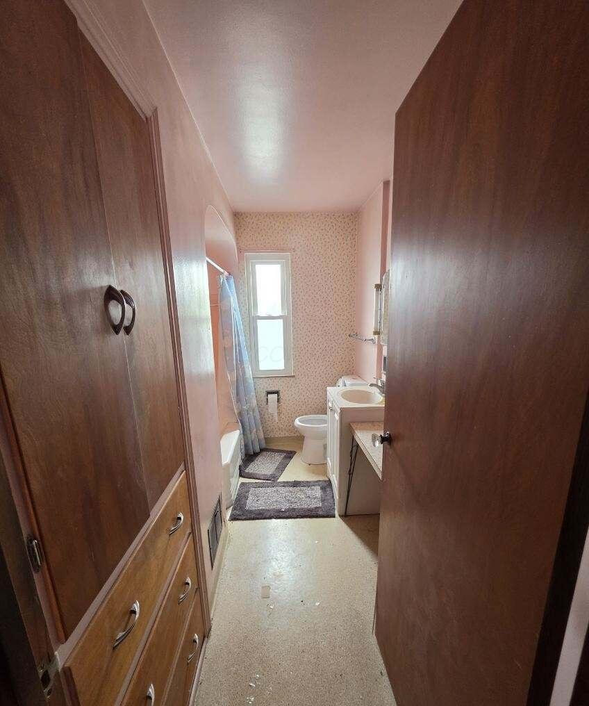 584 Chestershire Road Columbus, OH 43204 - Photo 15 of 17